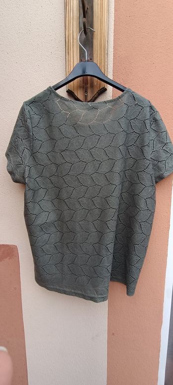 Tee shirt