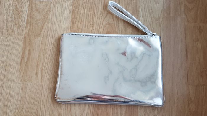 Pochette blanche nafnaf - photo numéro 3