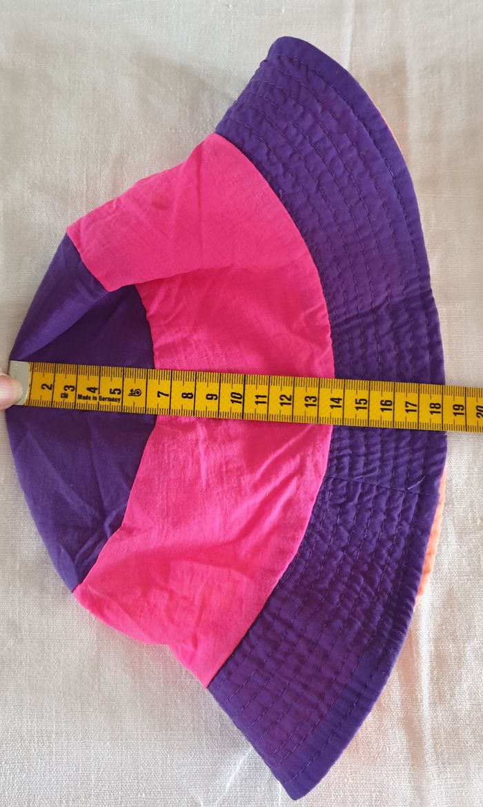 Bob fille réversible Rose et violet d’un côté – Jaune fluo et orange de l’autre - photo numéro 8