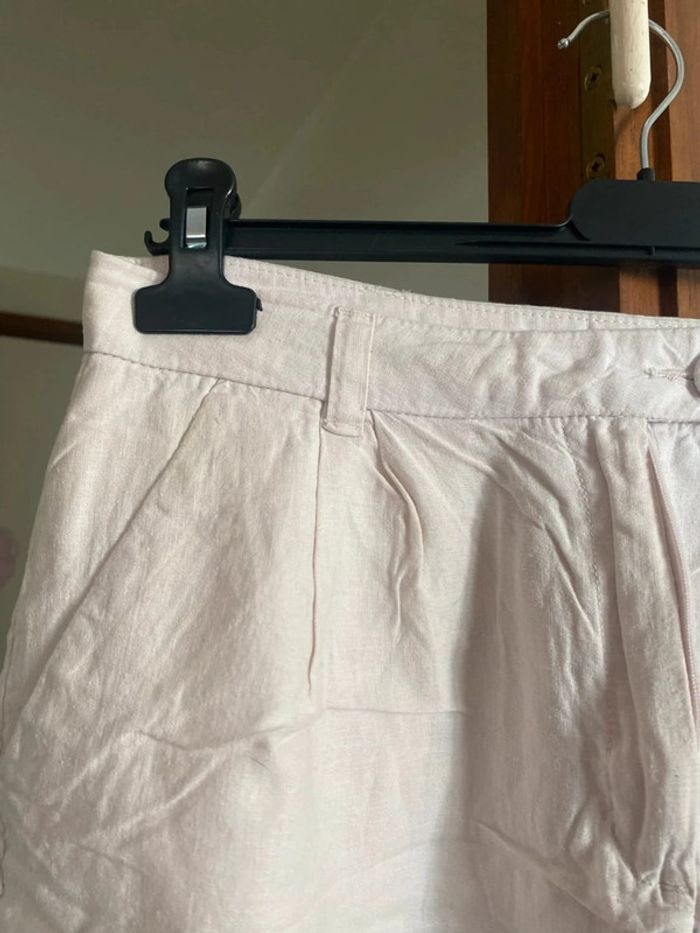 Short blanc taille 38 marque kiabi très bon etat - photo numéro 2