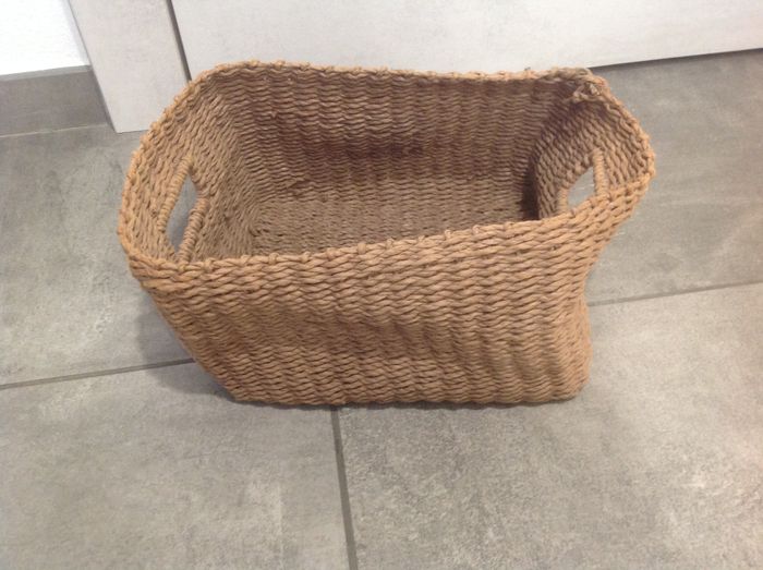 Panier de rangement rectangulaire en osier souple