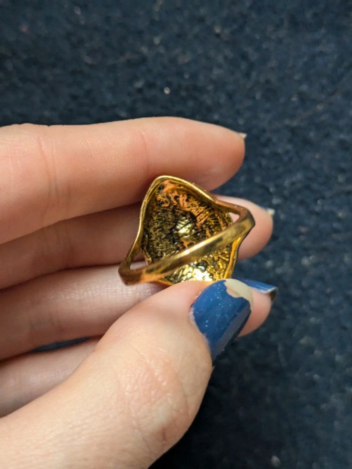 Bague fantaisie a strass - photo numéro 3