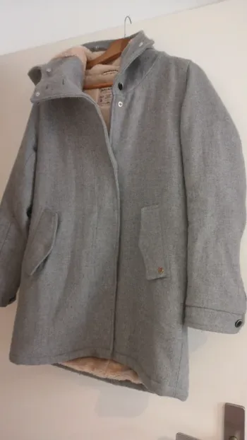 Parka qui tien très chaud Pull&bear