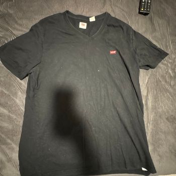 TEE shirt Lévis