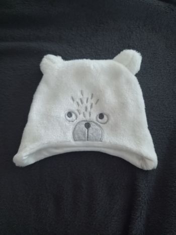 Bonnet blanc bébé 3 mois
