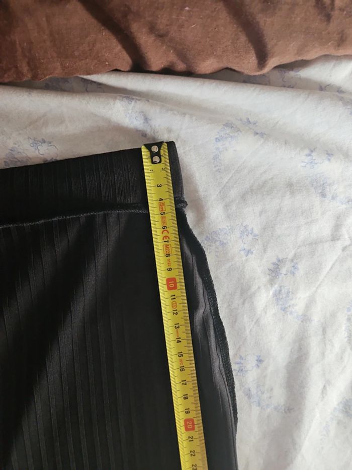 Jupe droite en fente - photo numéro 14