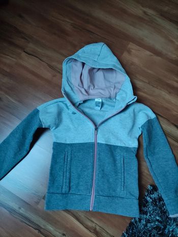 Veste zippée Decathlon 7/8 ans