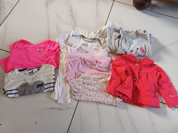 Lot 12 mois fille - photo numéro 2