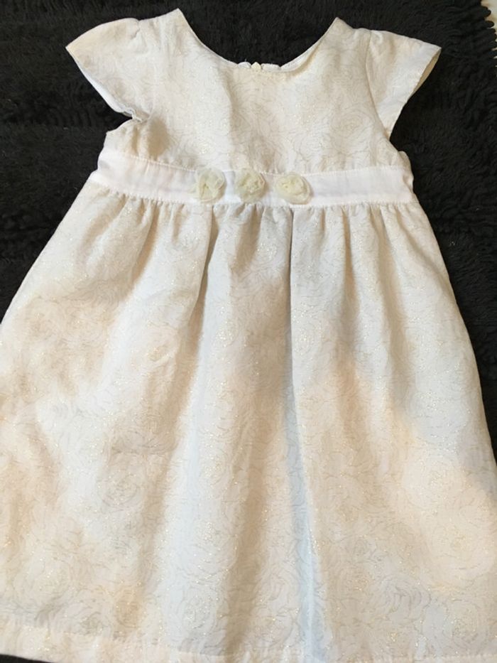 Robe cérémonie impeccable - photo numéro 2