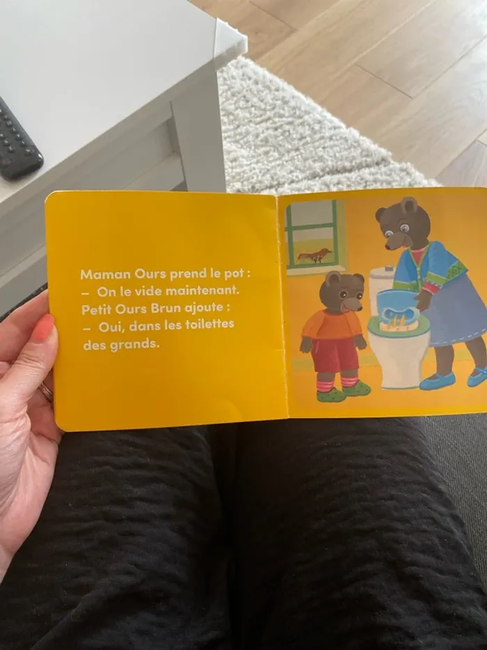 Livre petit ours brun - photo numéro 3