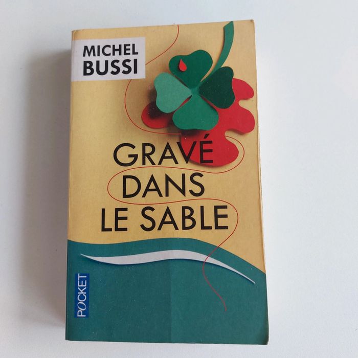 Livre - Gravé dans le sable