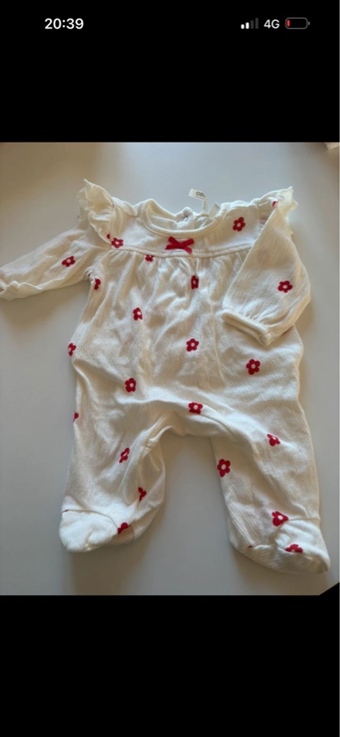 GROS LOT BÉBÉ 0 MOIS - photo numéro 6