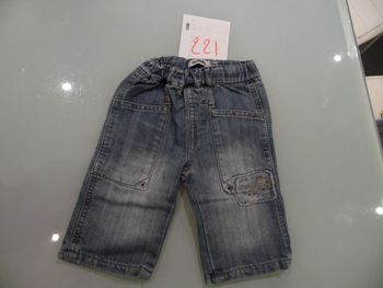 pantalon  6 mois tape a l'oeil