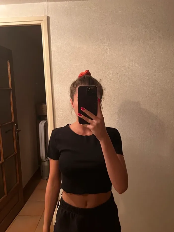 Crop top Noir Zara en S - photo numéro 3