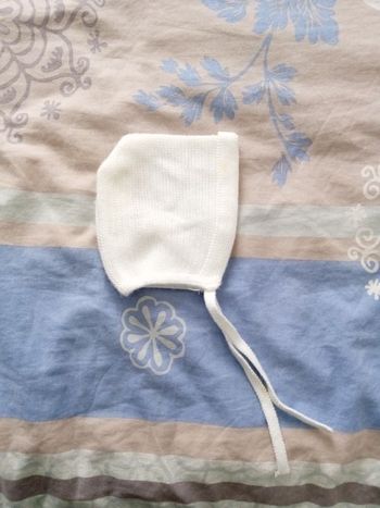 Bonnet de naissance