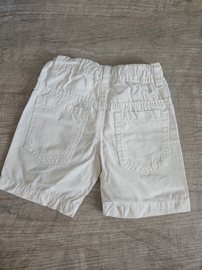 Short 2 ans - photo numéro 3
