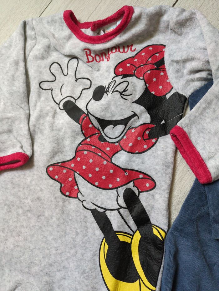 2 Pyjama velours 24 mois Minnie - photo numéro 3