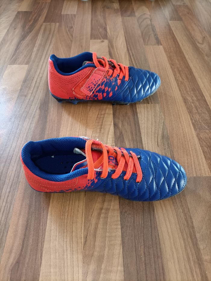 Crampons chaussures foot kipsta 30 bleu et orange - photo numéro 7