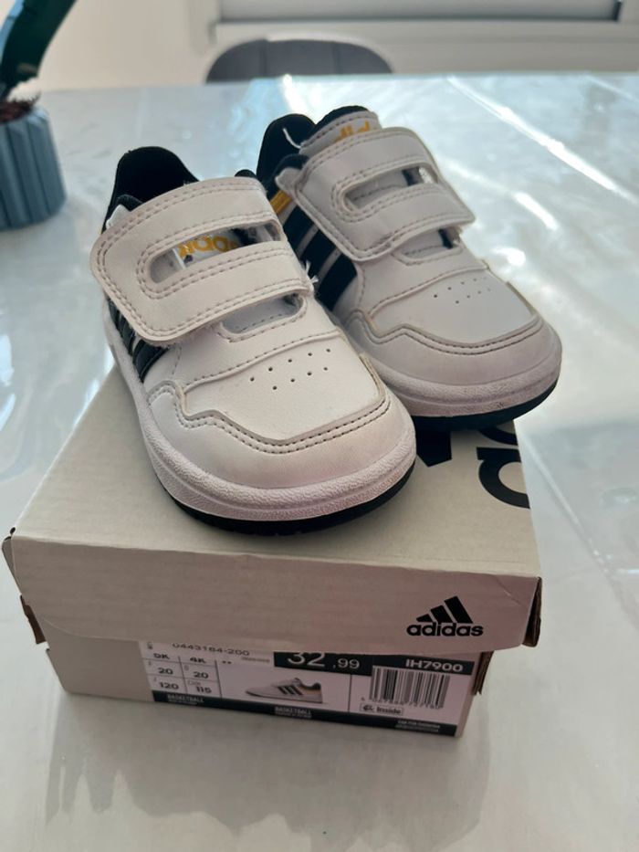Basket adidas