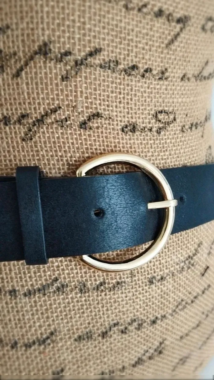 Ceinture noire clous doré effet pierres orange - photo numéro 9