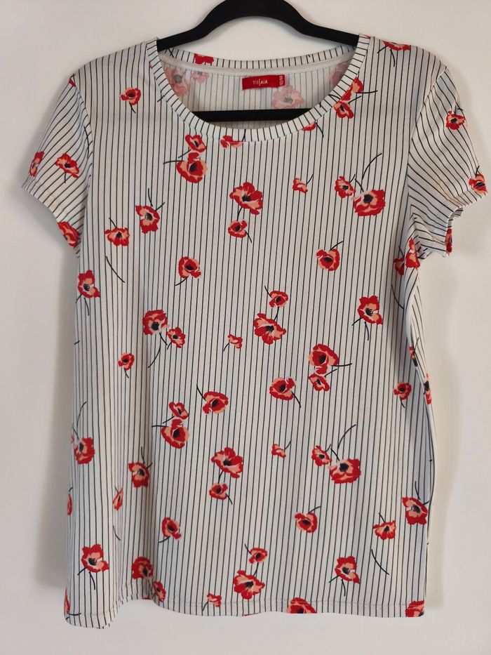 Tee-shirt femme - photo numéro 1