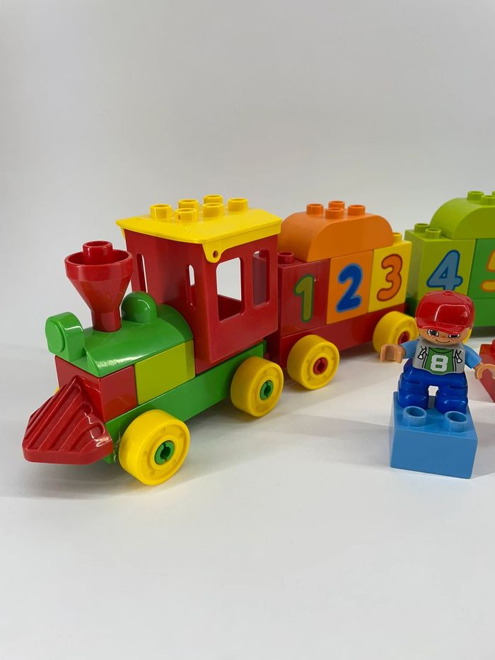 Le train des chiffres Lego Duplo 10558 - photo numéro 2