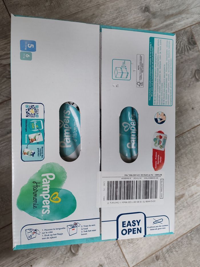 Couche pampers - photo numéro 2