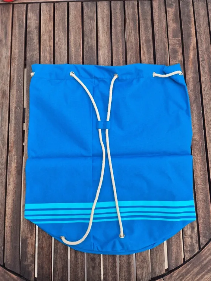 Sac Bugs Bunny fourre tout type sac de marin - photo numéro 2
