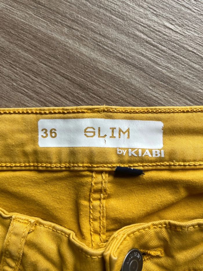 Jeans jaune - photo numéro 6