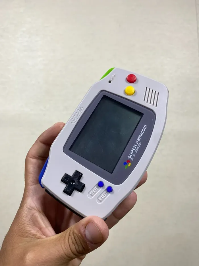 🎮 Console Game Boy Advance – Édition Super Famicom 🎮 - photo numéro 3