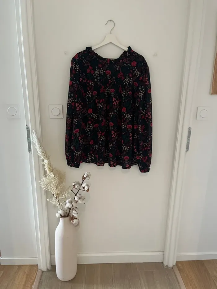 Chemise fleurie