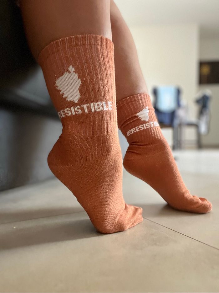 Chaussettes bordeaux “INSOLENTES” – Taille 35/38
