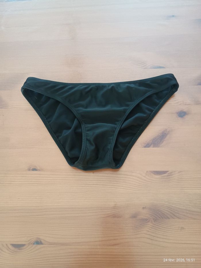 Bas de maillot de bain t. S