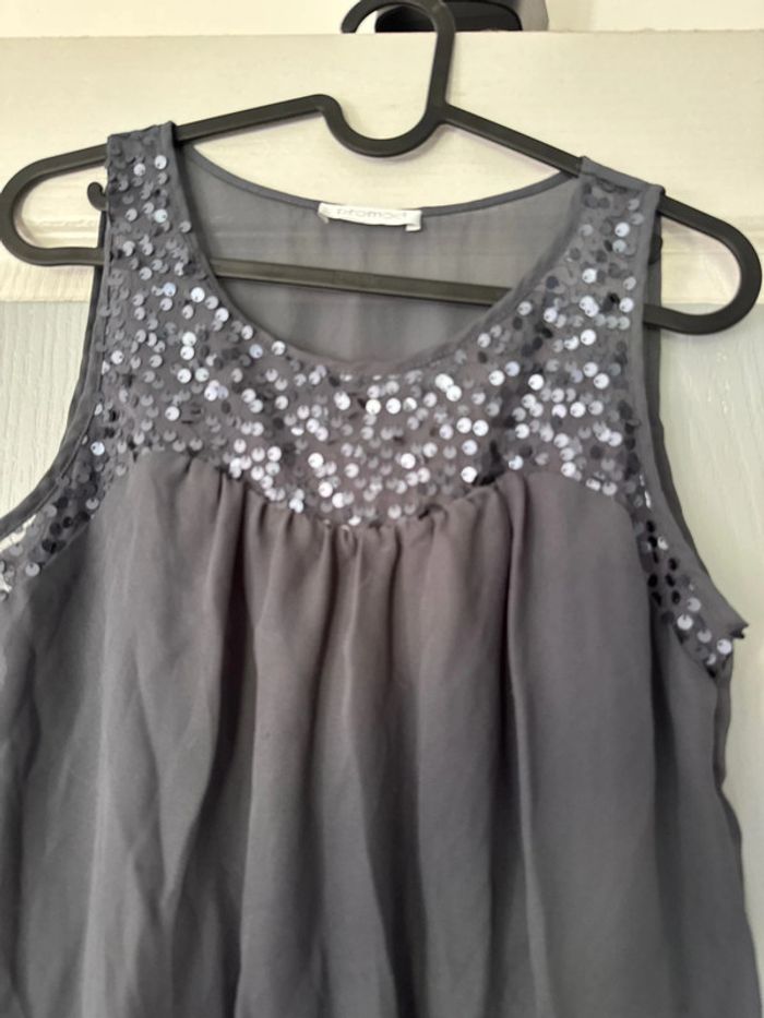 Robe grise classe effet boule en bas  avec sequin promod 38 - photo numéro 2