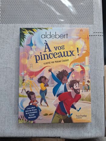 Livre "à vos pinceaux"
