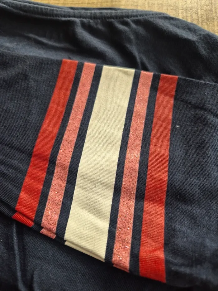 Lot T-shirts Vertbaudet 6 ans en super état ! - photo numéro 4