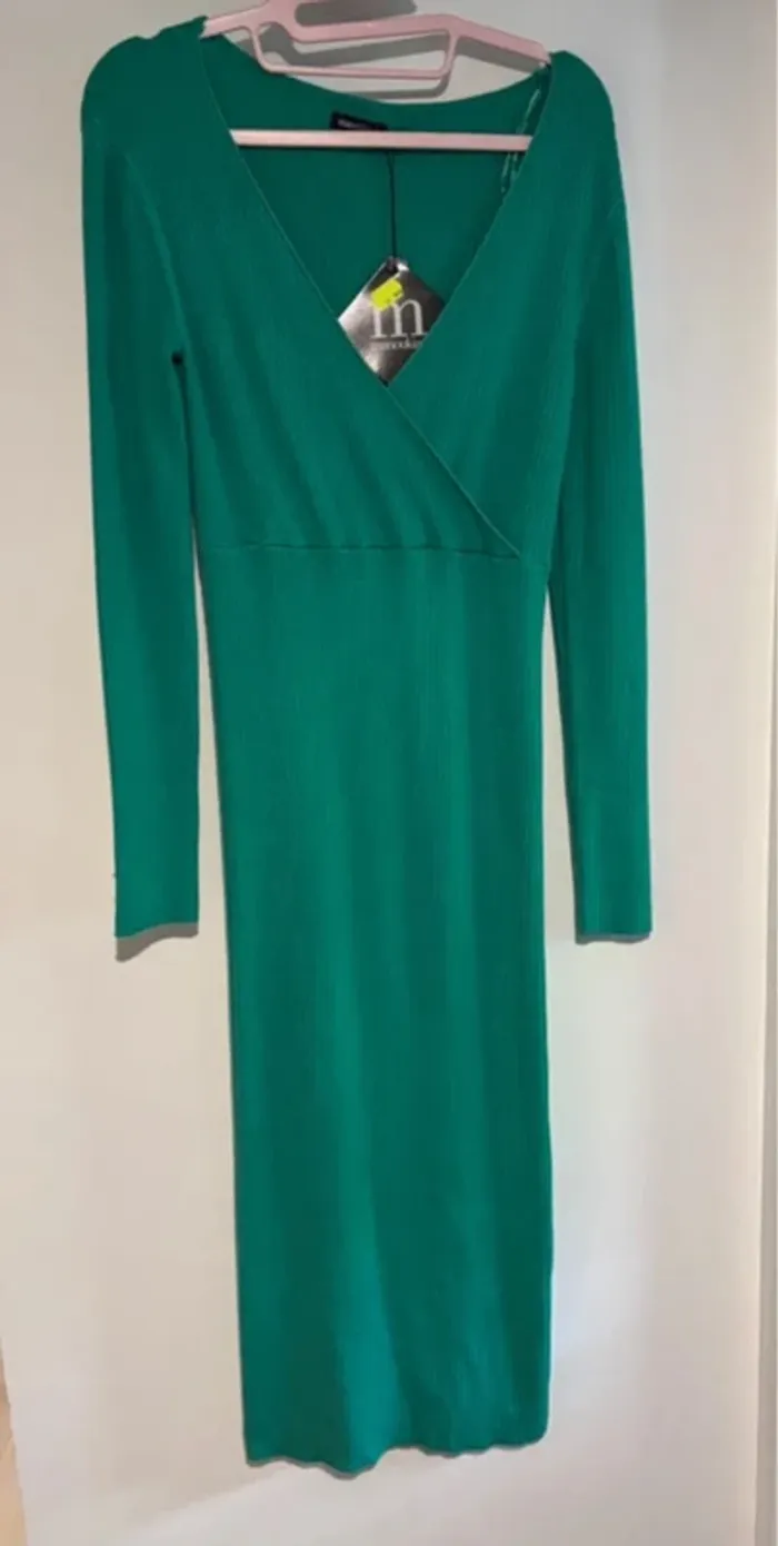 💚 Robe Manoukian verte – Neuve avec étiquette – Taille M