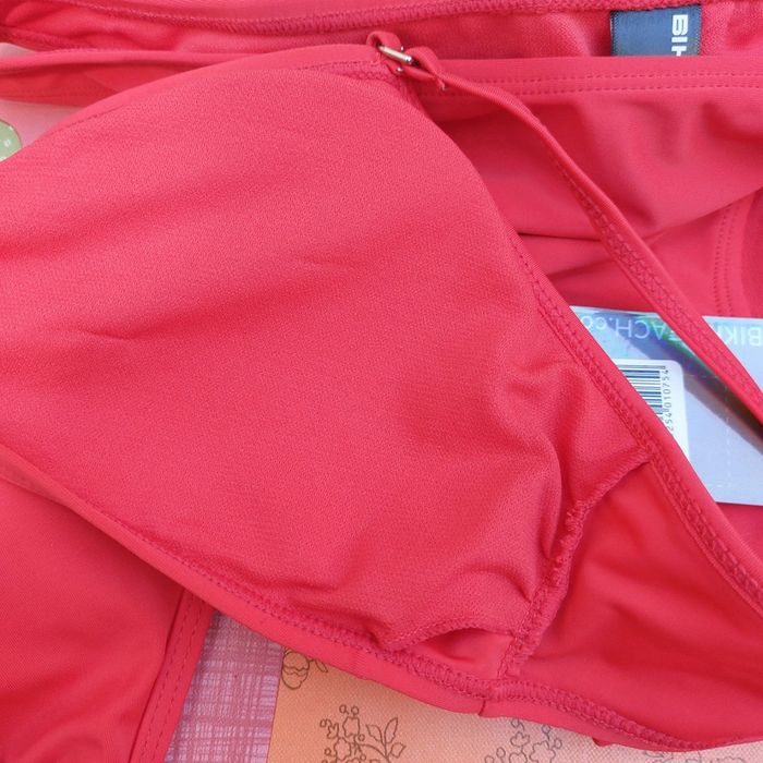 Maillot de bains neuf taille L - photo numéro 4