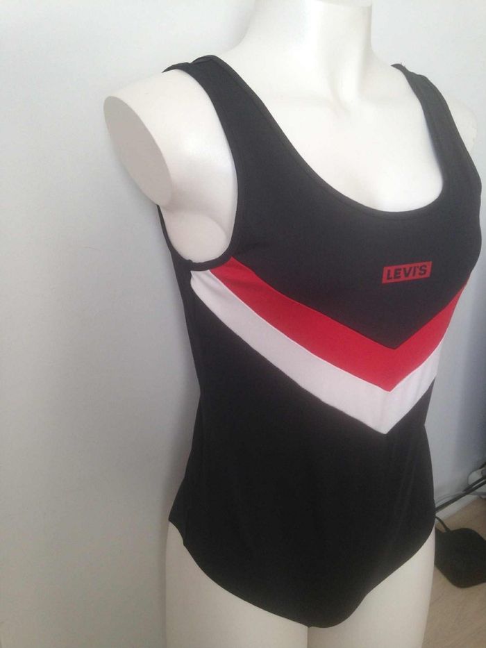 Bodie débardeur col rond année 80' Levi's 38 - photo numéro 2