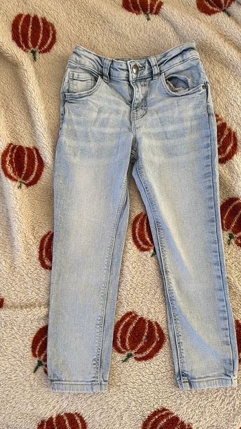 💜 Jeans bleu clair Primark taille 5/6 ans 💜