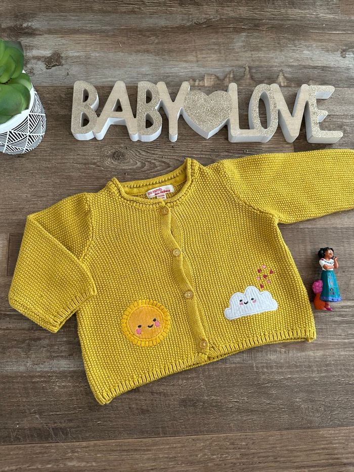 - Gilet DPAM - 12 mois - Très bon état