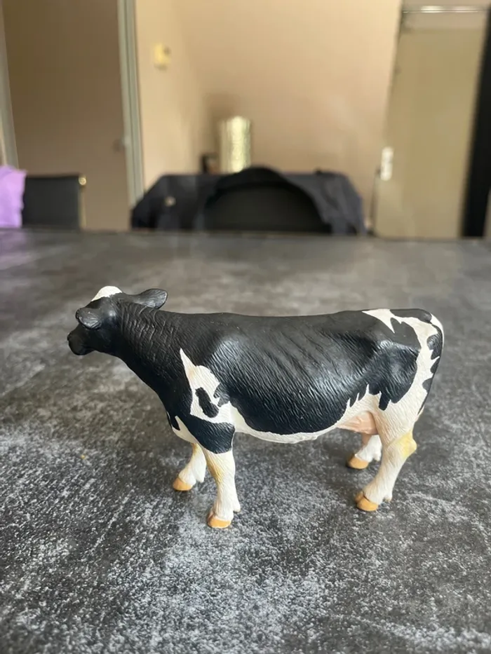 Vache noire et blanche schleich - photo numéro 3