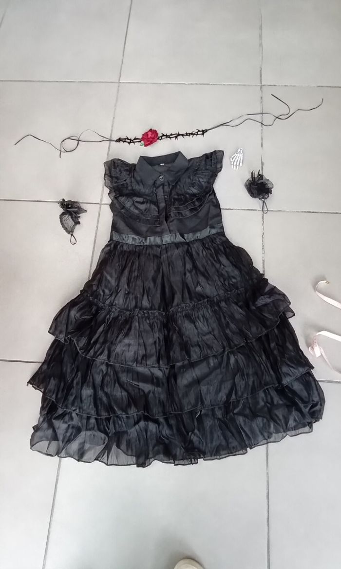 Déguisement Mercredi taille 10 ans