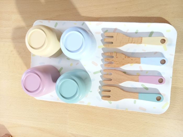 Dinette en bois - photo numéro 3