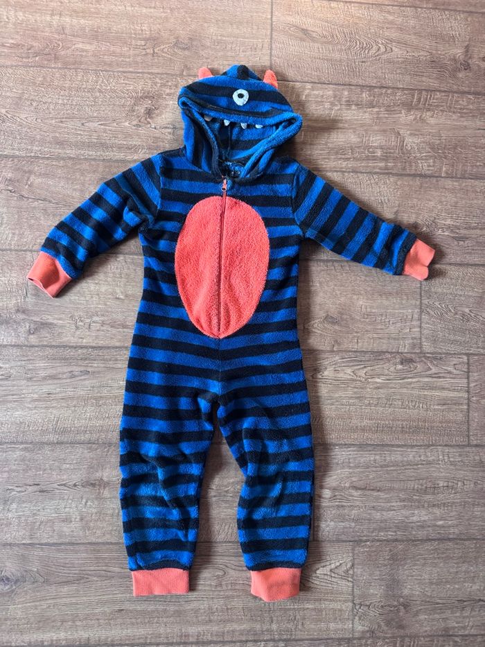 Combinaison pilou pilou 5 ans