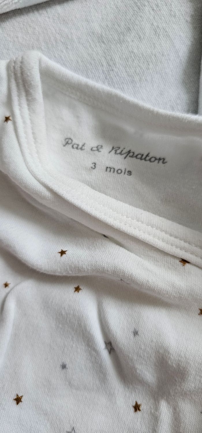 Dors bien et avec  bodies bébé 3 mois – "Mini Love" – bon état - photo numéro 5