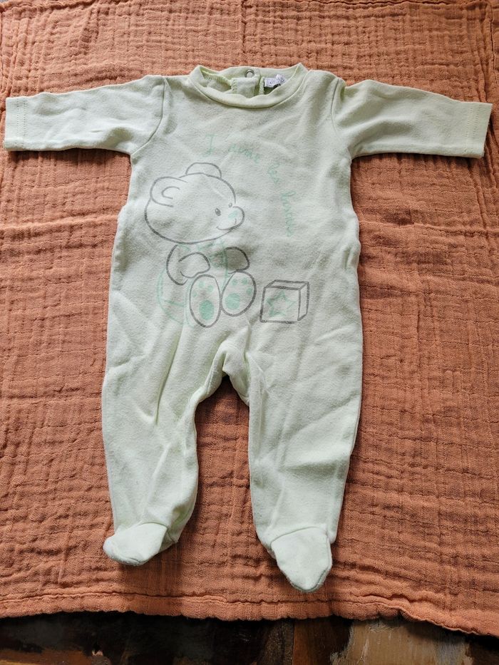 Pyjama 1 mois