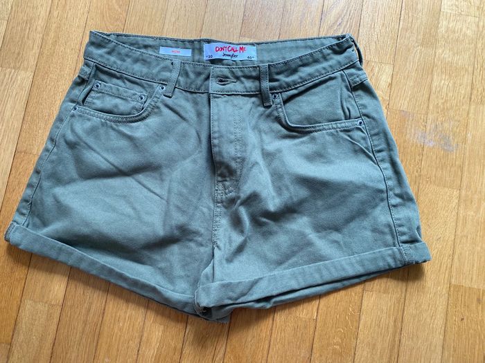 Short femme taille 40