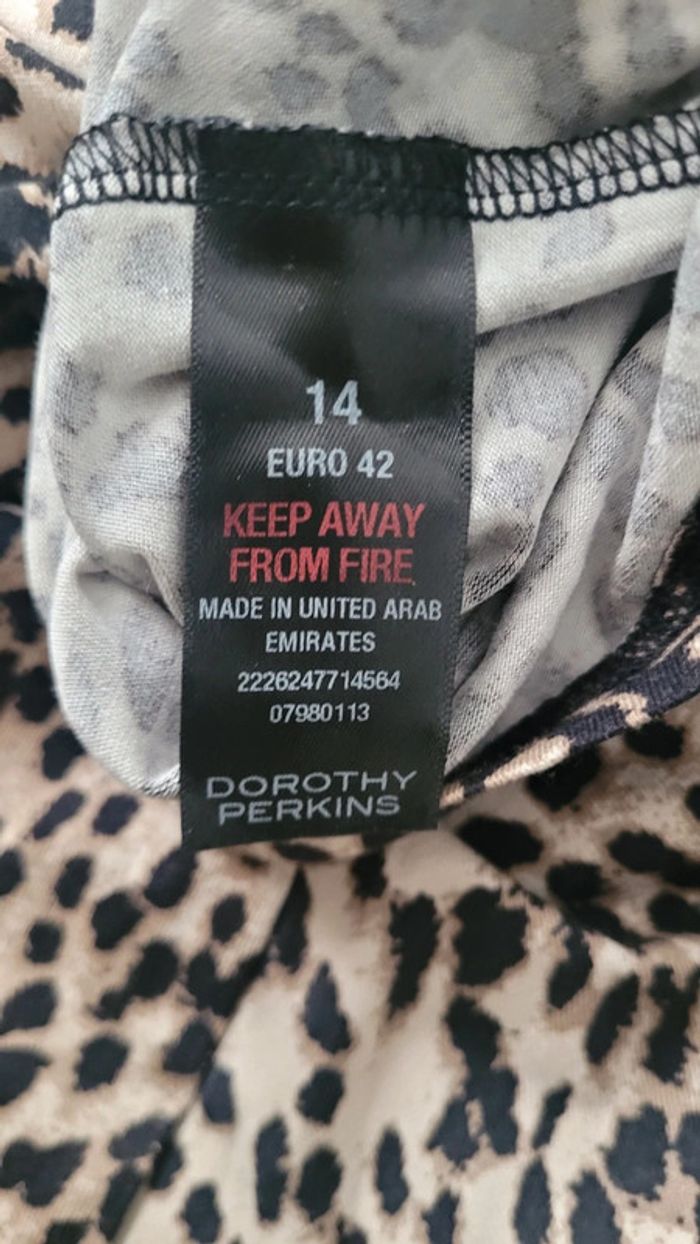 Robe moulante Dorothy perkins neuve - photo numéro 12