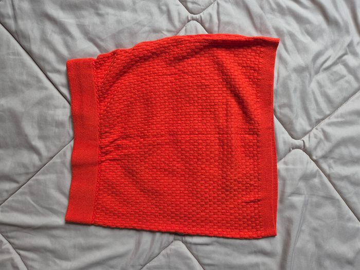 Jupe Hiver rouge oranger Cache-cache T 36   5.00€